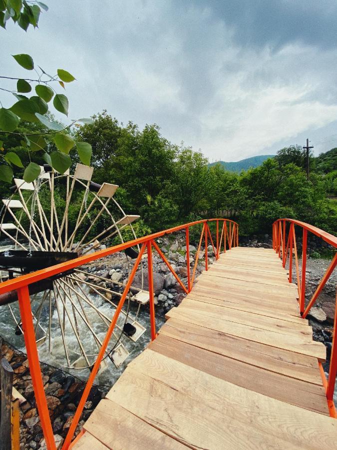Hovek Guest House Dilijan Esterno foto