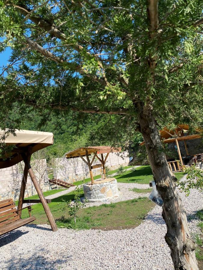 Hovek Guest House Dilijan Esterno foto